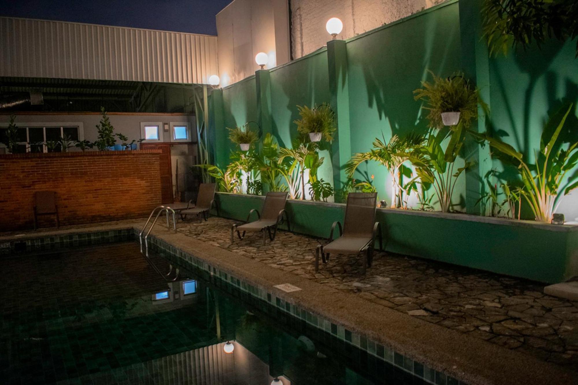 Soy Local San Jose Hotel Bagian luar foto